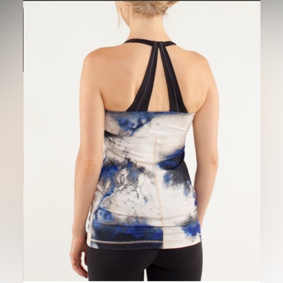 Womens Lululemon Scoop Me Up Tank size 6 - Picture 3 of 11